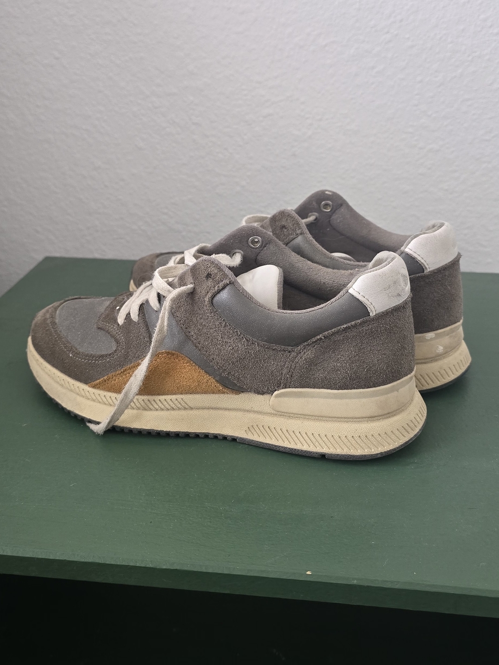 Everlane Women's Gray Suede Athletic Sneakers with Tan Accent